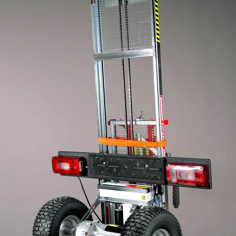 Porte-diable élévateur Kaptarlift® pour boule d’attelage Manutention et Transhumance