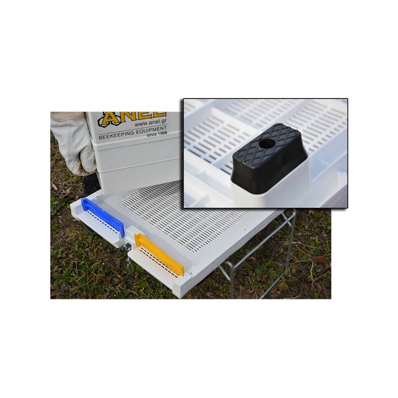 Base arnia in plastica ventilata ANEL®