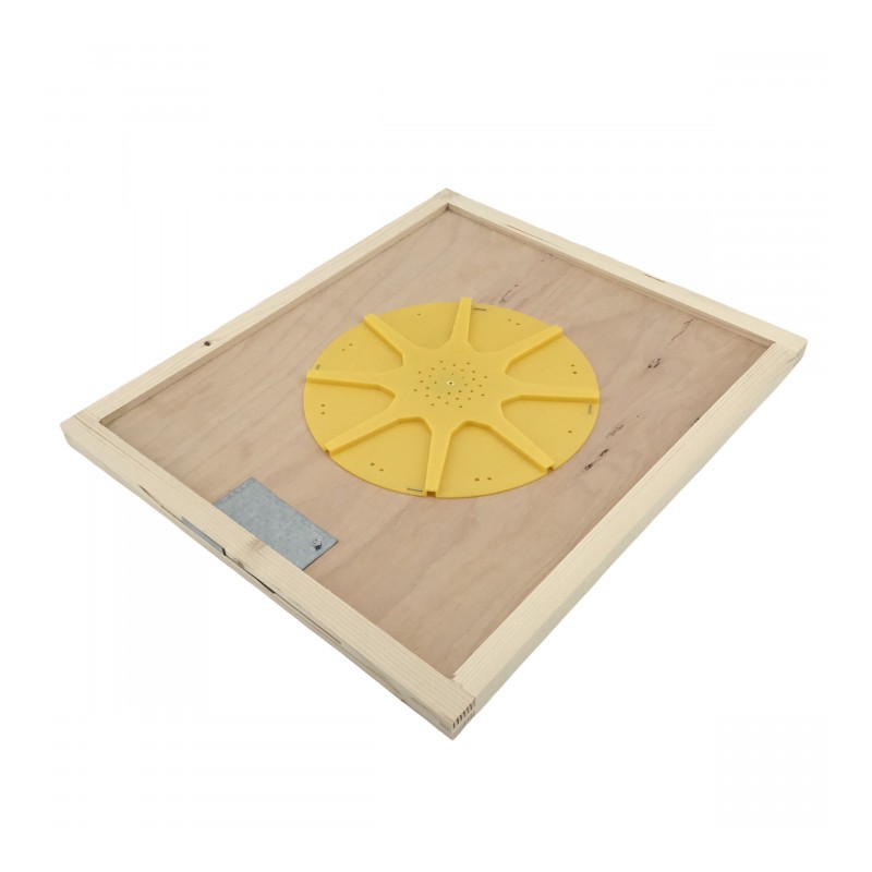 Clearer Inner cover with circular Escape and hatch Bee Escapes Clearer Inner cover with circular Escape and hatch Bee Escapes