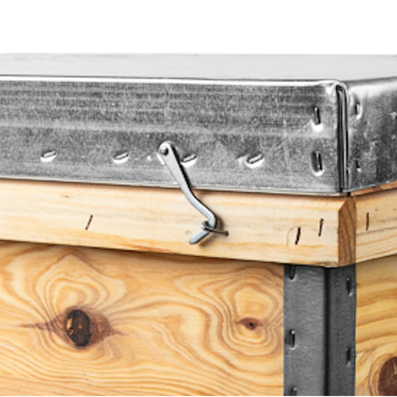 Bolt Beehive Accessories