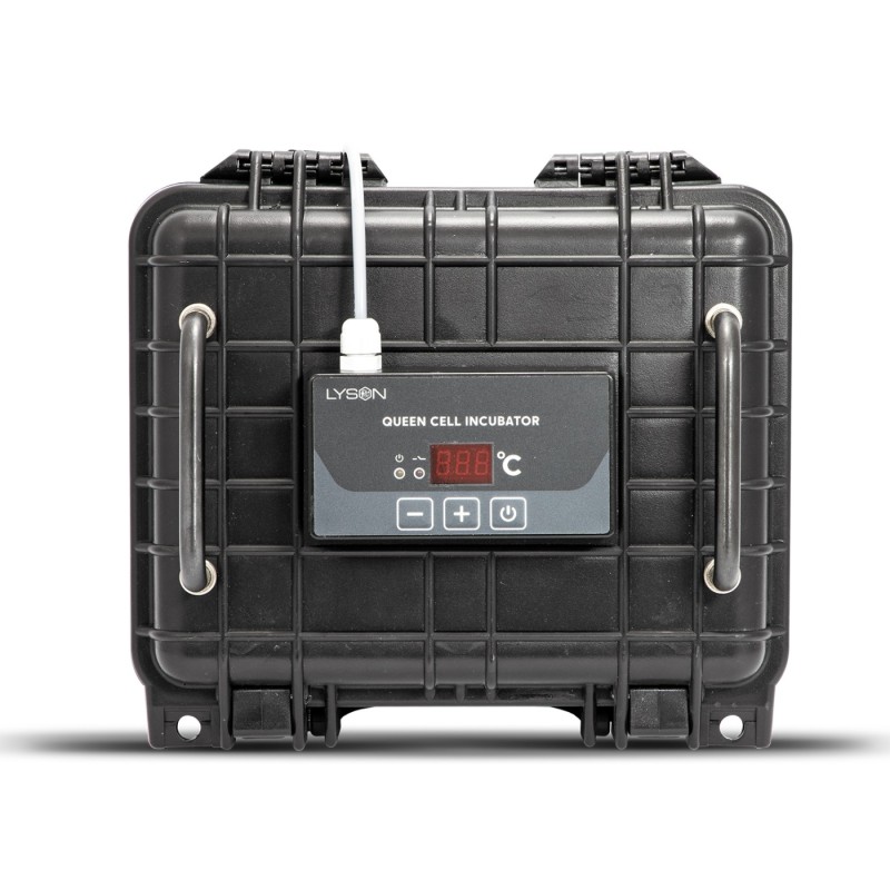 Tragbarer Inkubator 12V für Königinnen – 45 Zellen mit digitaler Steuerung Tragbarer Inkubator 12V für Königinnen – 45 Zellen mit digitaler Steuerung