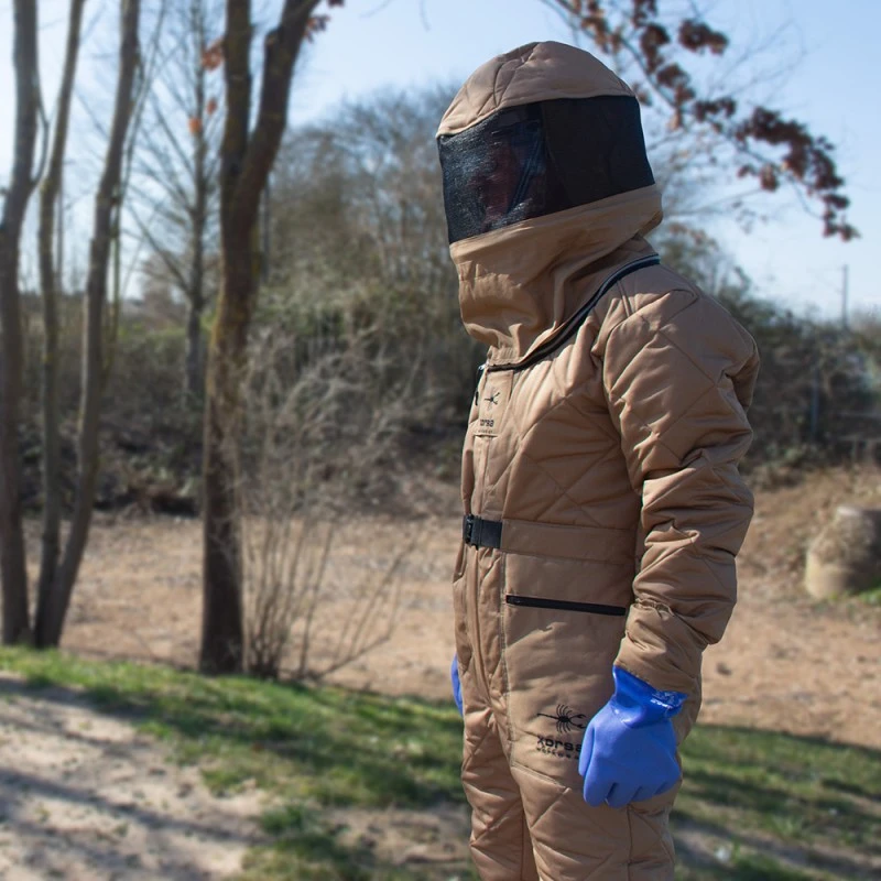 Asian Hornet protective suit PRO Fight against the wasp