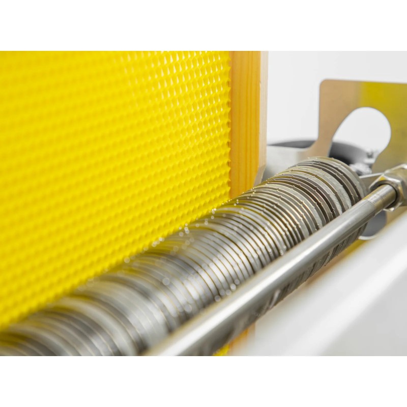 Roller Uncapping Machine with Steam Generator SAF Uncapping machines