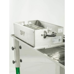 Roller Uncapping Machine with Steam Generator SAF Uncapping machines