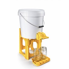 Double Lever Tap for Honey tanks 1½″ Honey gates, hose and fitting